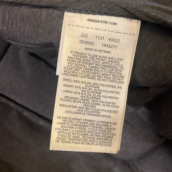 NWT Mountain Hardware - Stretchdown Jacket - Picture 11 of 13